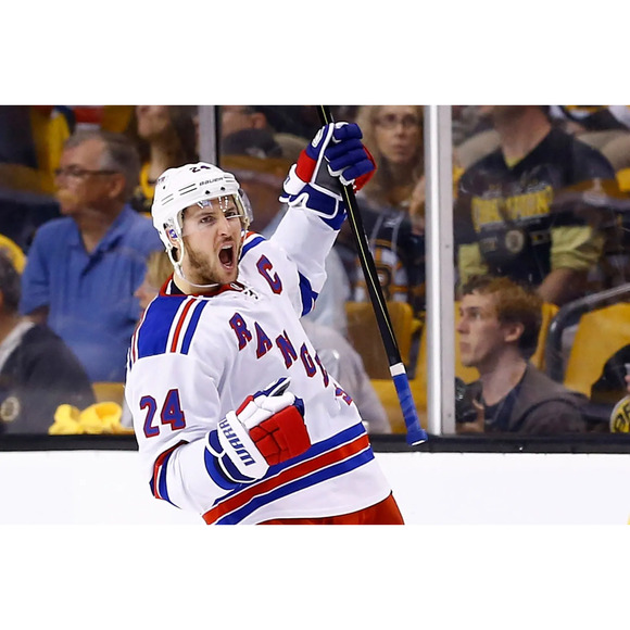 New York Rangers Ryan Callahan Reebok CCM Sz 50 M NHL Hockey Jersey Fight Strap - Picture 12 of 13